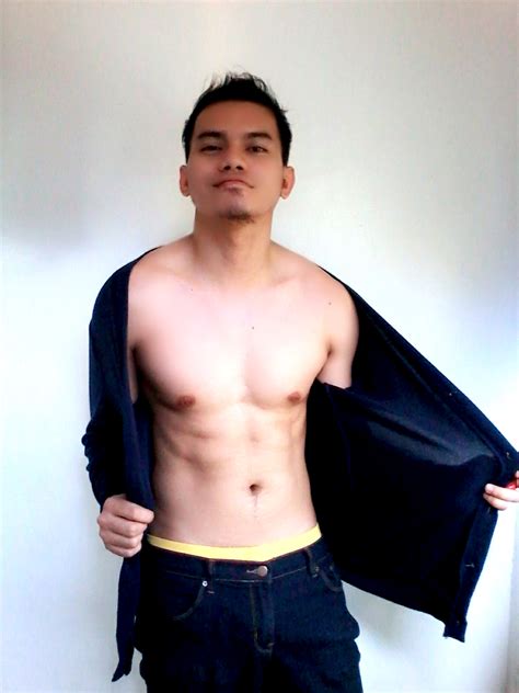 Asian Pinoy hunk Salsal .